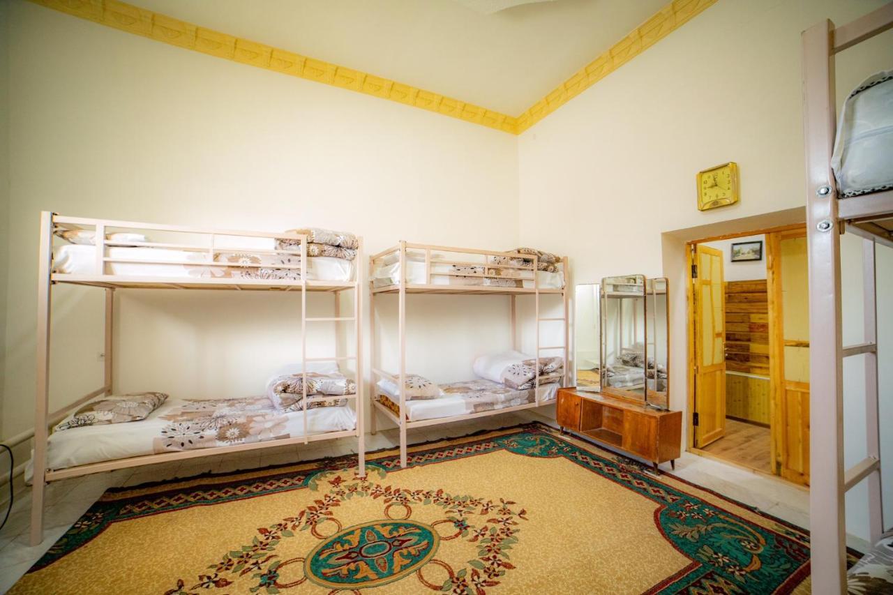 Hostel Nabi Bobo Samarkand Bagian luar foto